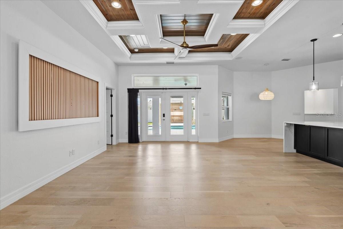 Image 10 of 86 For 2415 Price Boulevard