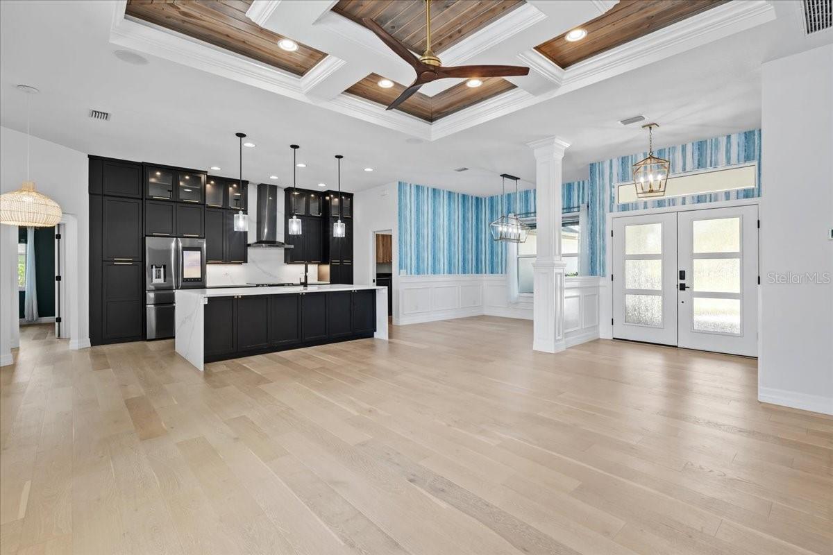 Image 12 of 86 For 2415 Price Boulevard