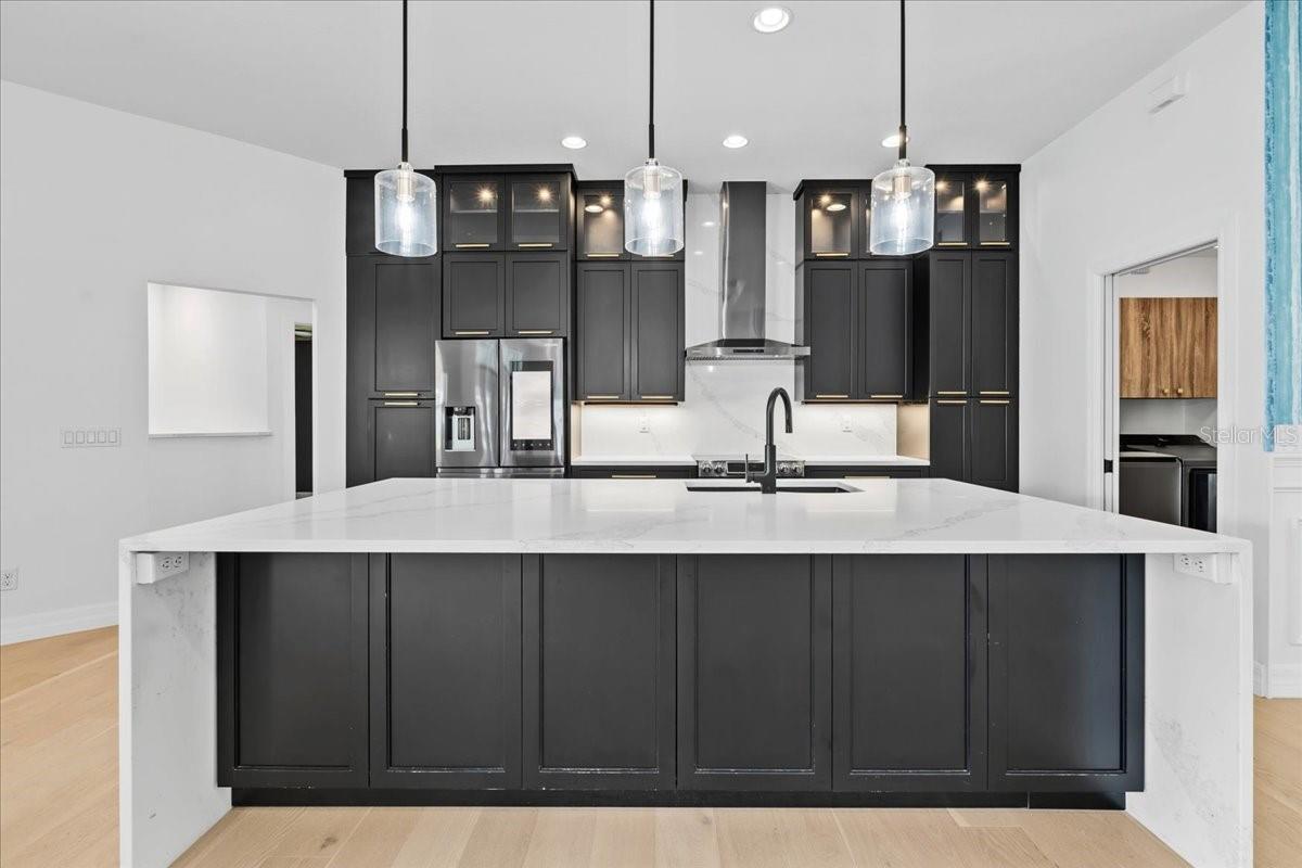 Image 27 of 86 For 2415 Price Boulevard