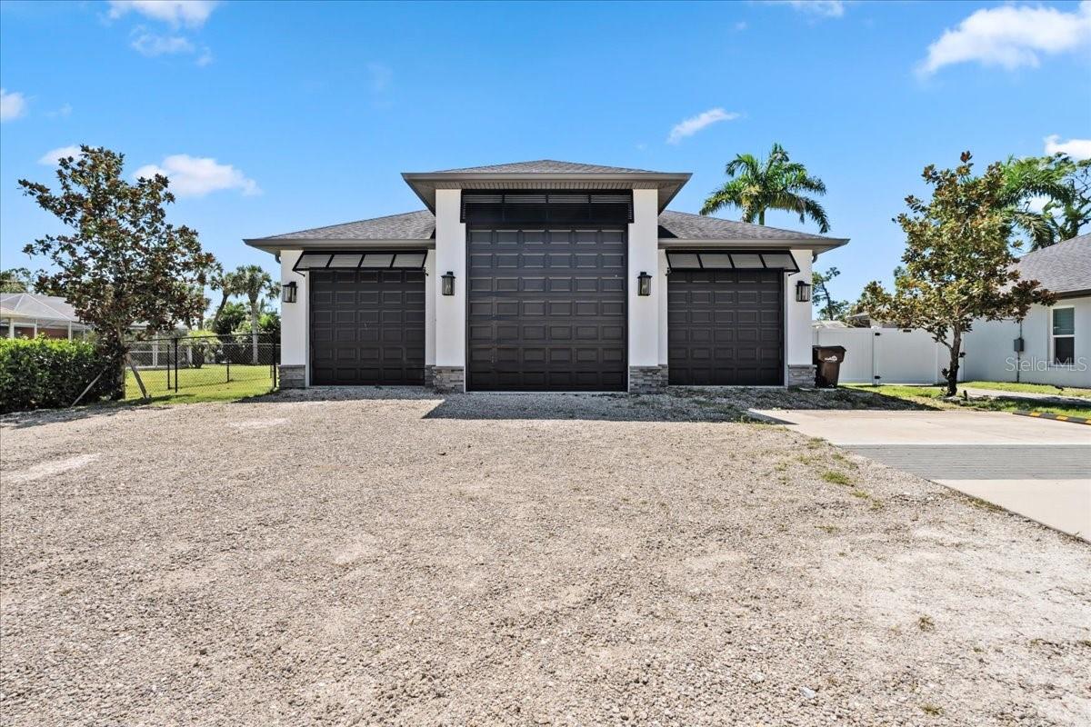 Image 3 of 86 For 2415 Price Boulevard