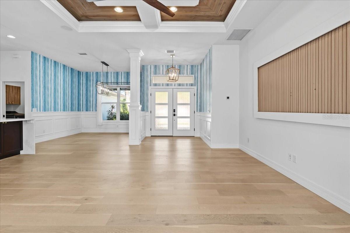 Image 30 of 86 For 2415 Price Boulevard