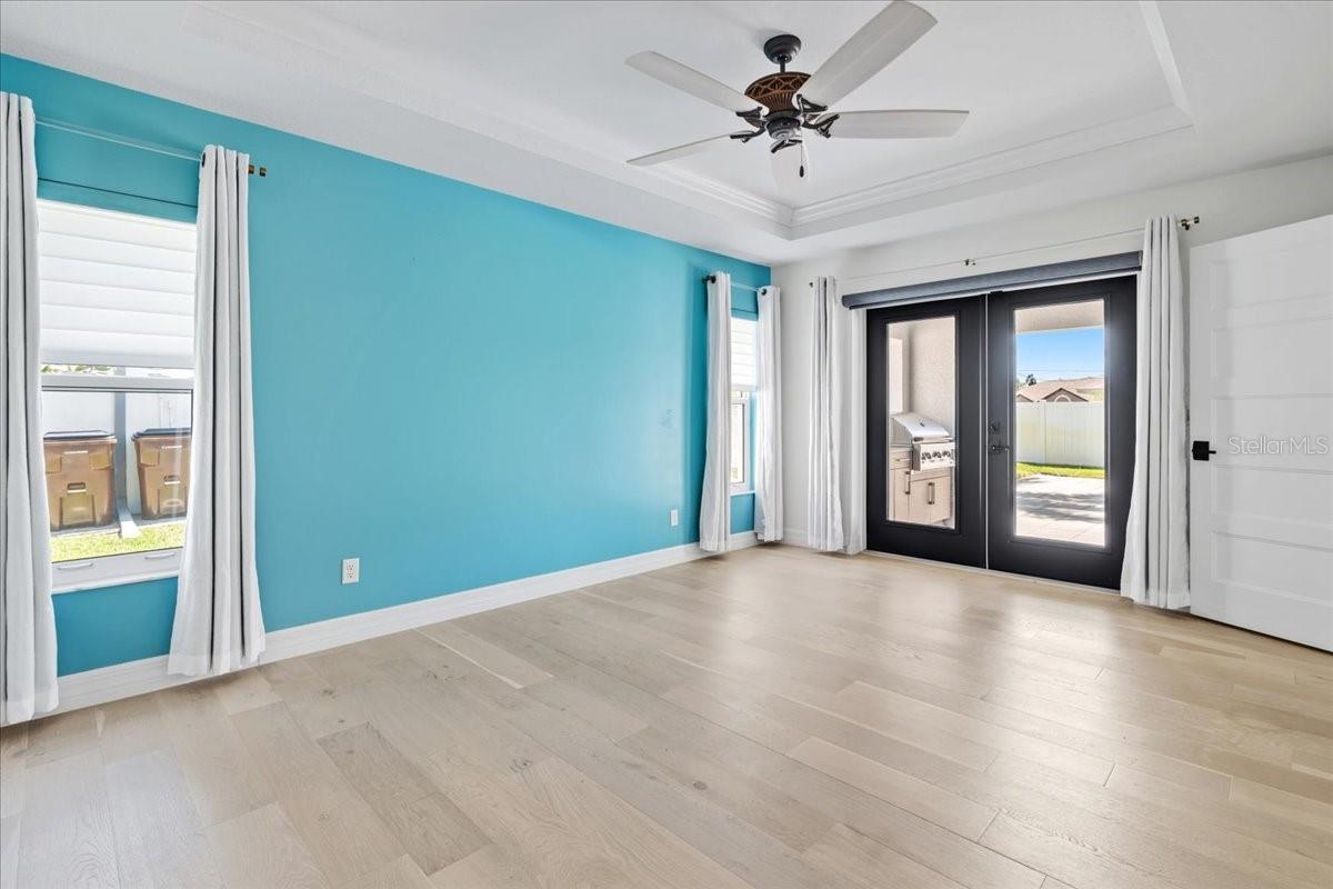 Image 31 of 86 For 2415 Price Boulevard