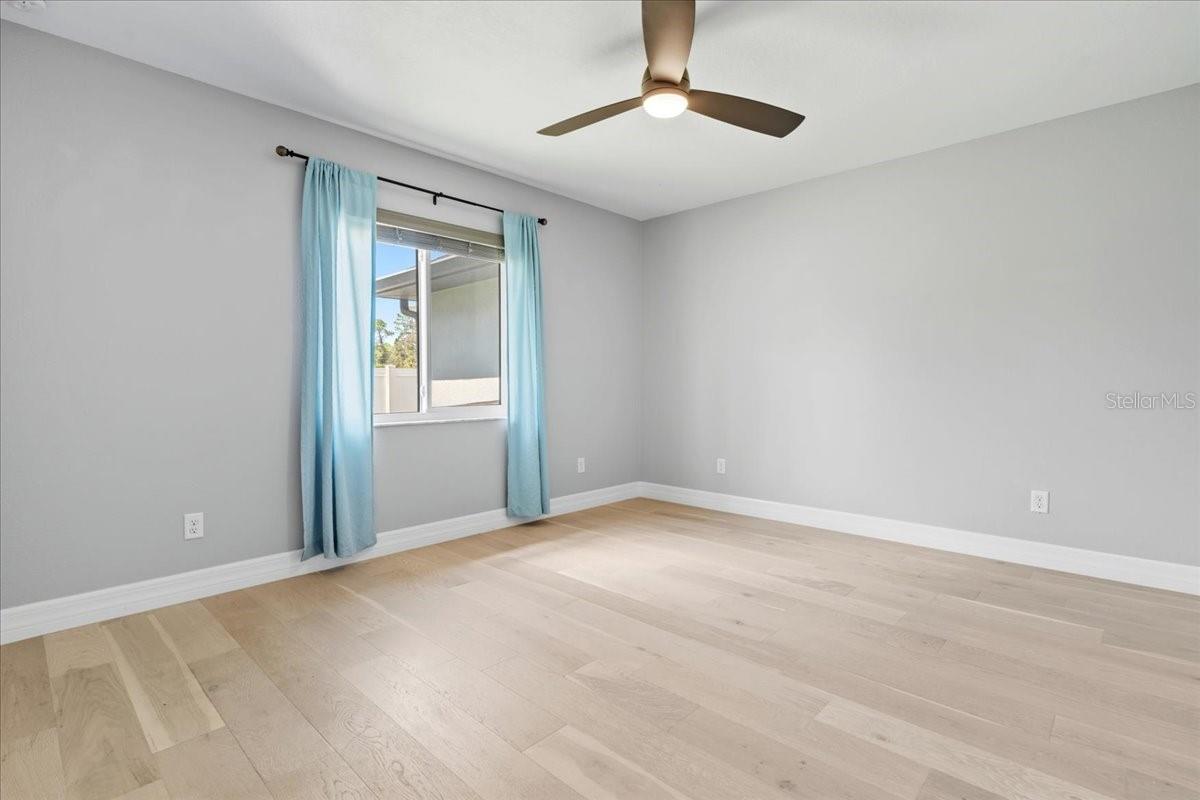 Image 45 of 86 For 2415 Price Boulevard