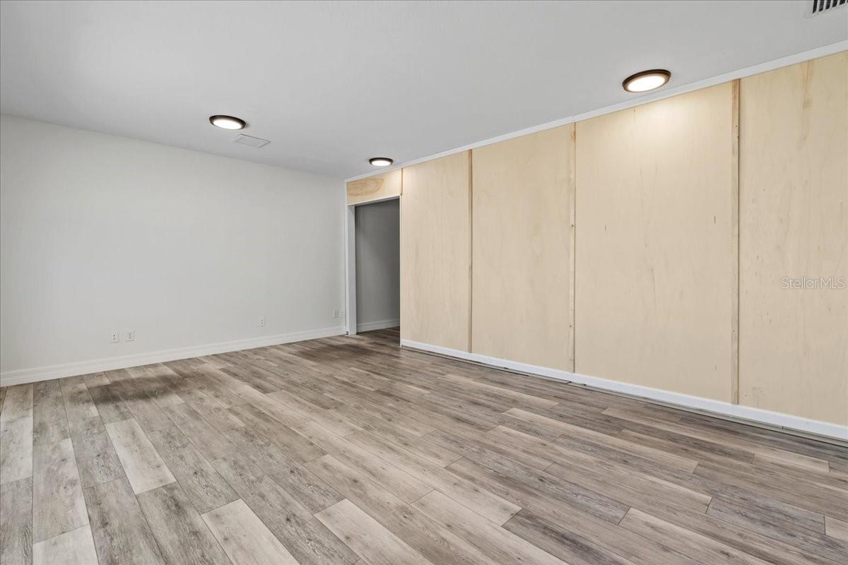 Image 50 of 86 For 2415 Price Boulevard