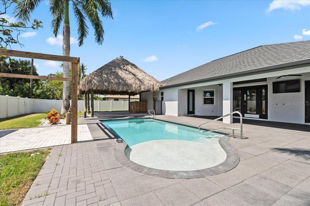 Image 61 of 86 For 2415 Price Boulevard