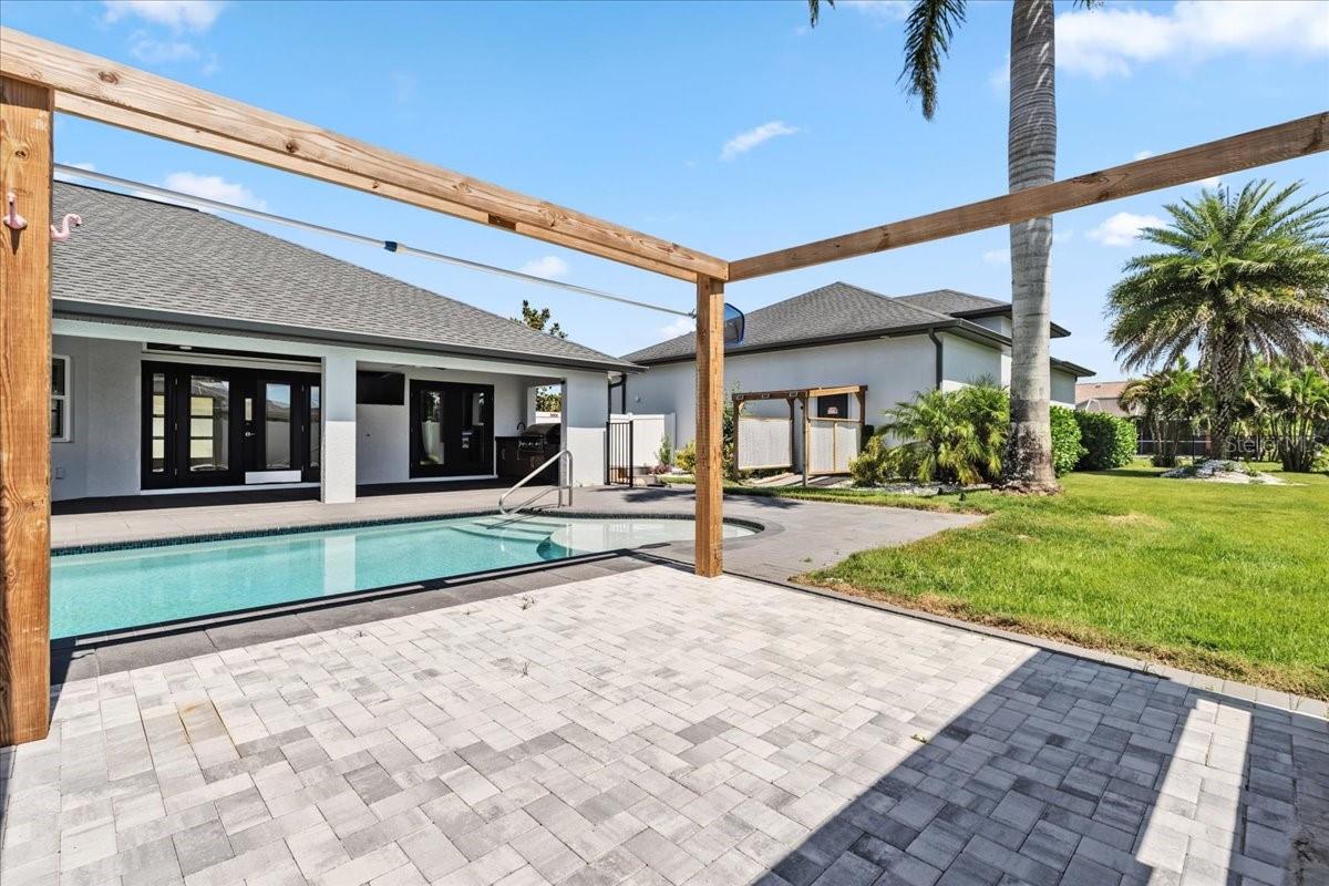 Image 67 of 86 For 2415 Price Boulevard