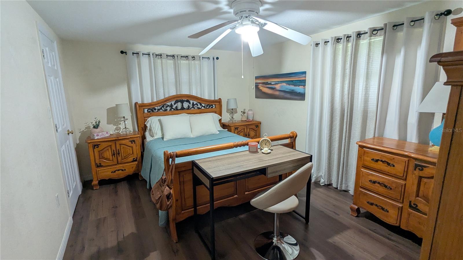 Image 15 of 37 For 3227 Elkcam Boulevard