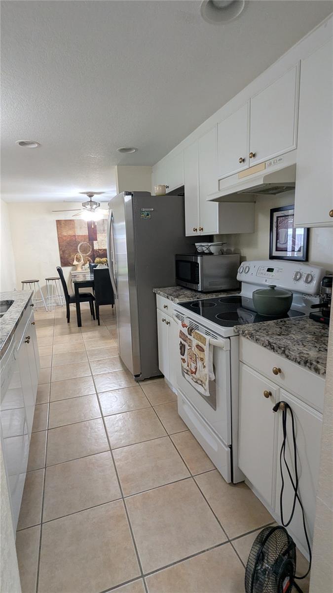 Image 20 of 37 For 3227 Elkcam Boulevard