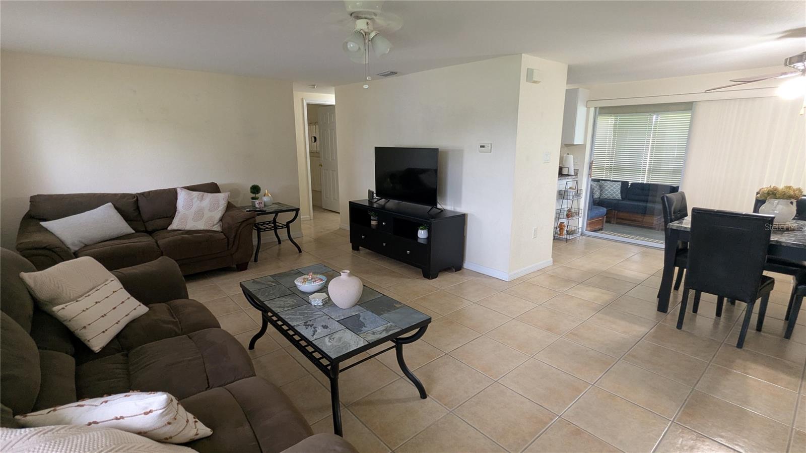 Image 24 of 37 For 3227 Elkcam Boulevard