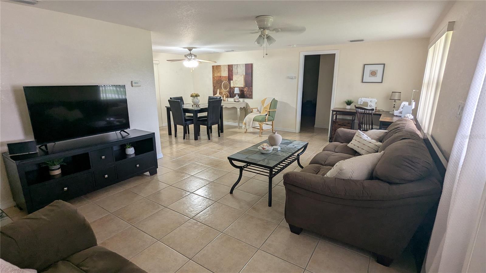 Image 28 of 37 For 3227 Elkcam Boulevard