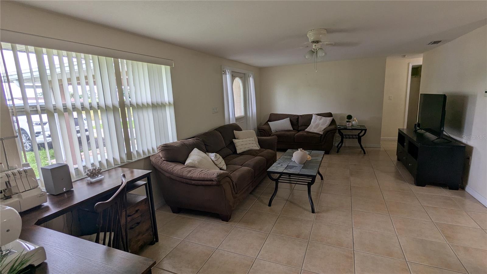 Image 4 of 37 For 3227 Elkcam Boulevard