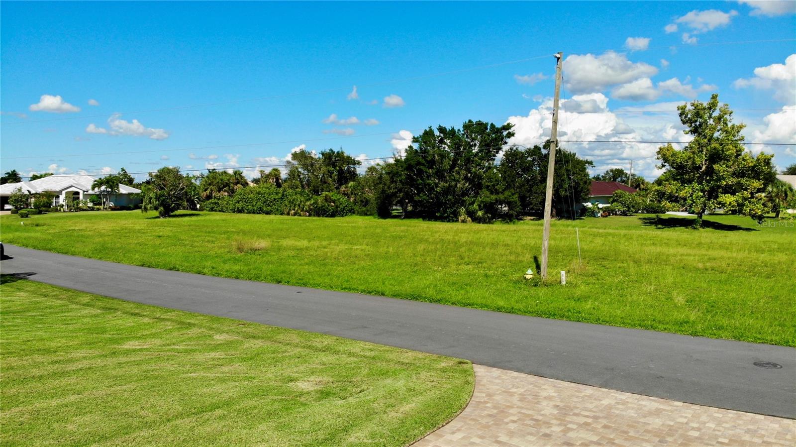 Image 12 of 13 For 17504 Cuillagan Court