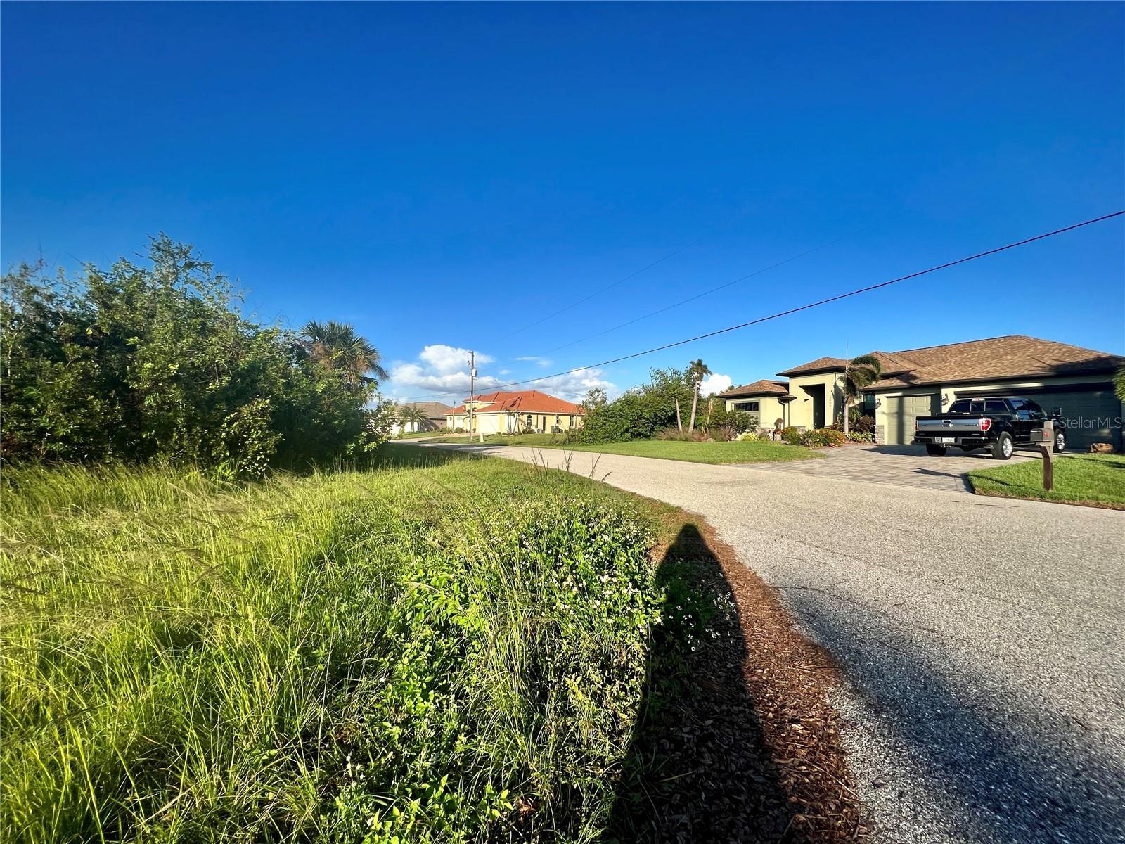 Image 2 of 5 For 13468 Rayburn Lane