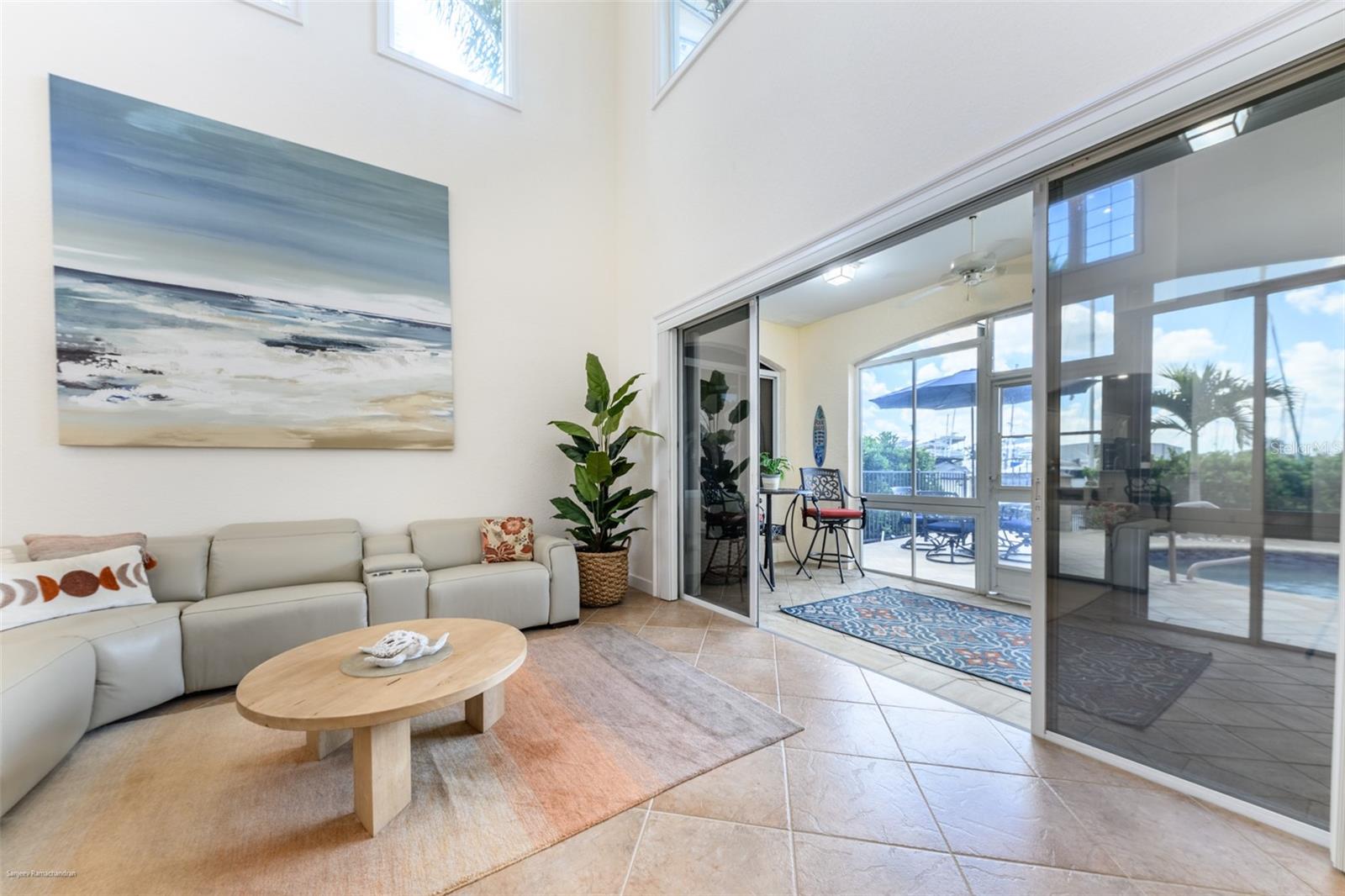 Image 11 of 77 For 3209 Sunset Key Circle