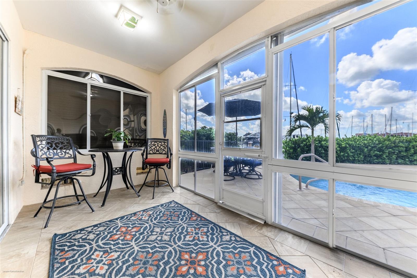 Image 12 of 77 For 3209 Sunset Key Circle