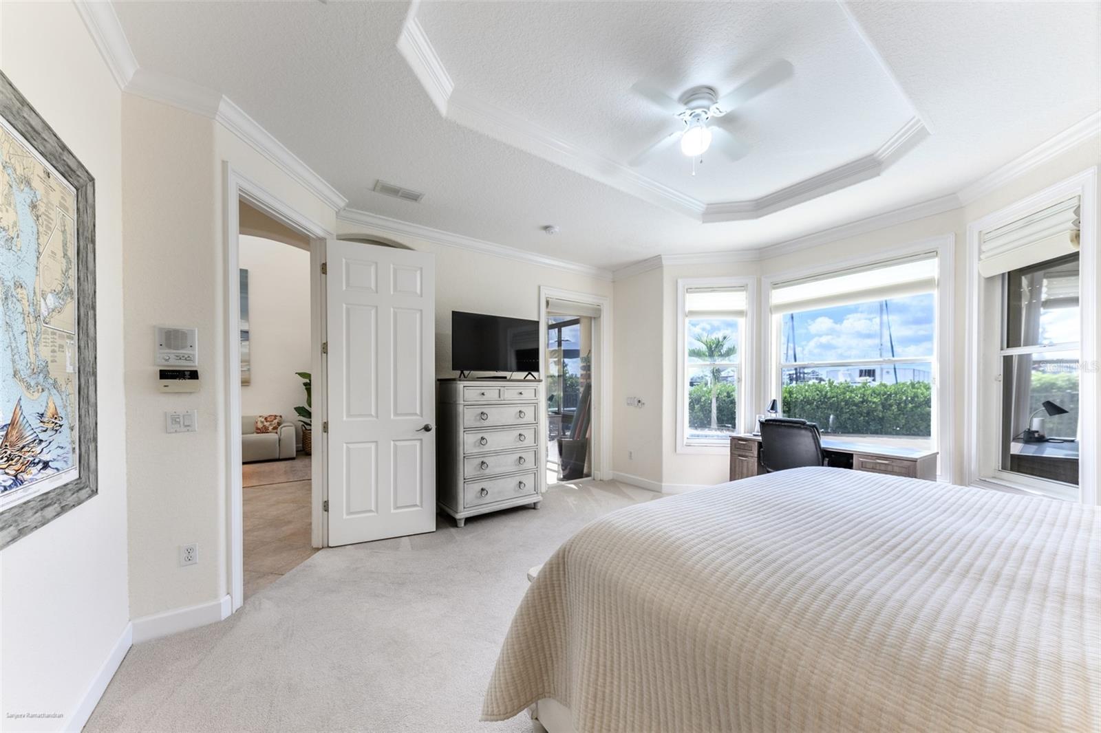 Image 39 of 77 For 3209 Sunset Key Circle