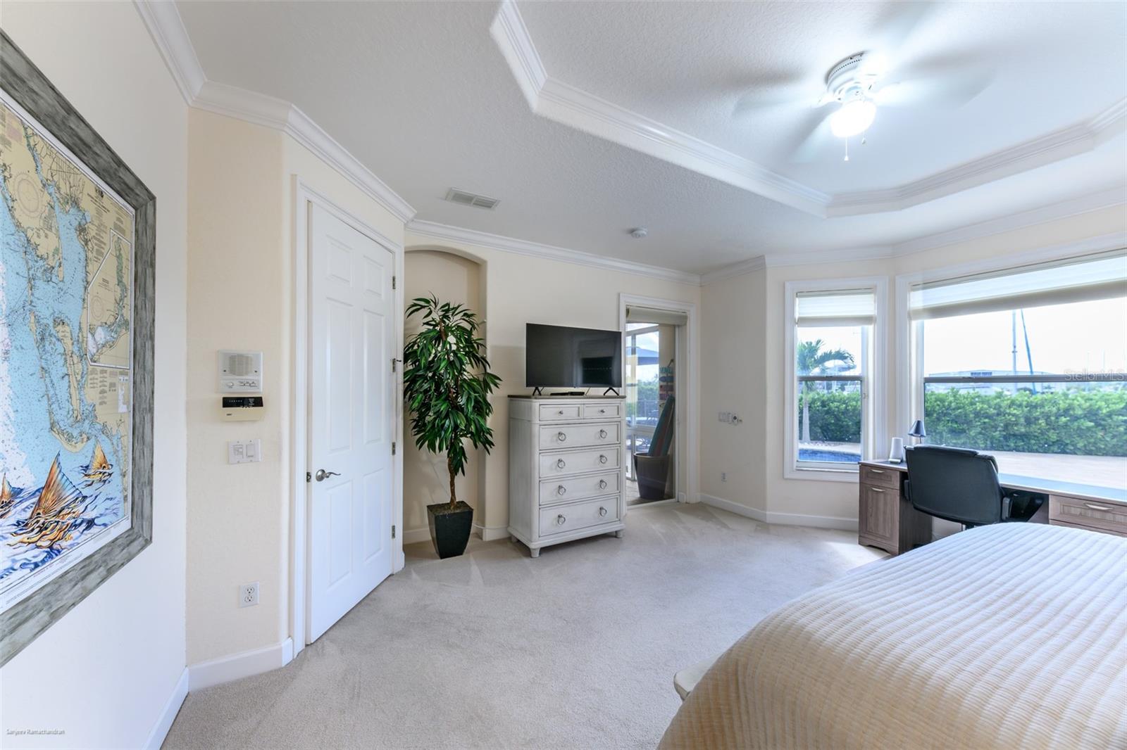 Image 45 of 77 For 3209 Sunset Key Circle