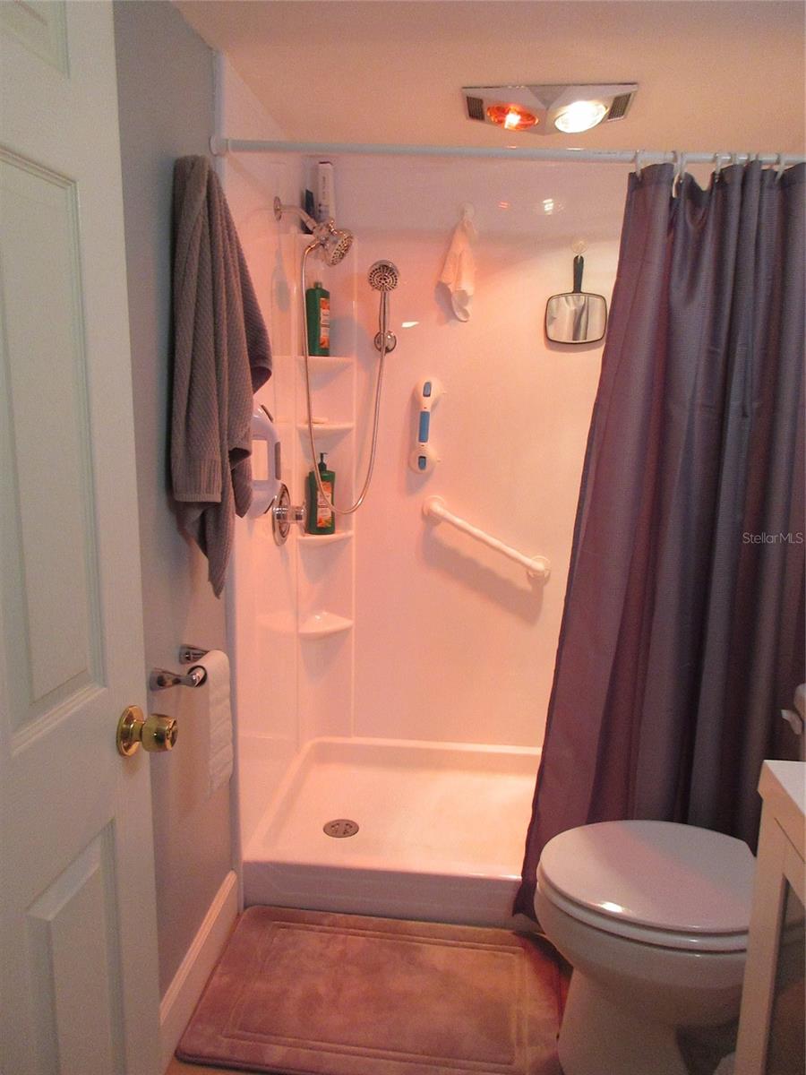 Image 13 of 30 For 21320 Brinson Avenue 119