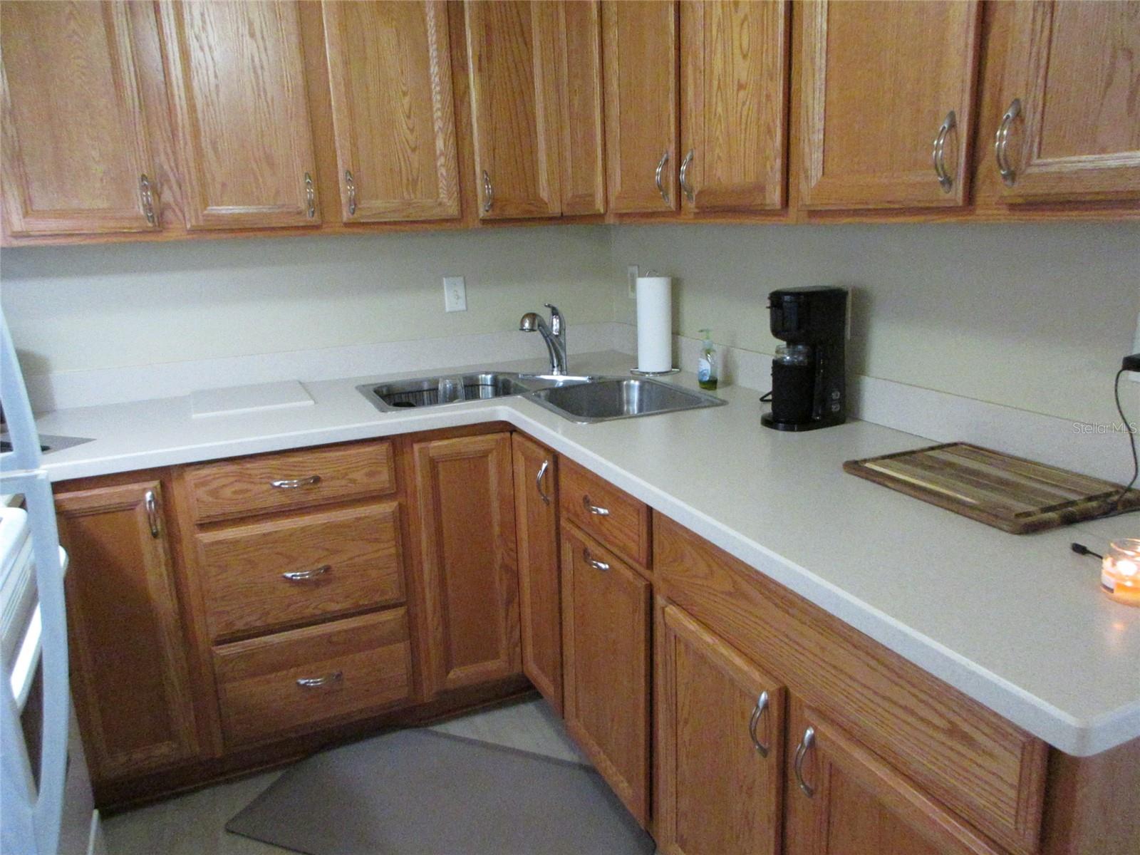 Image 7 of 30 For 21320 Brinson Avenue 119