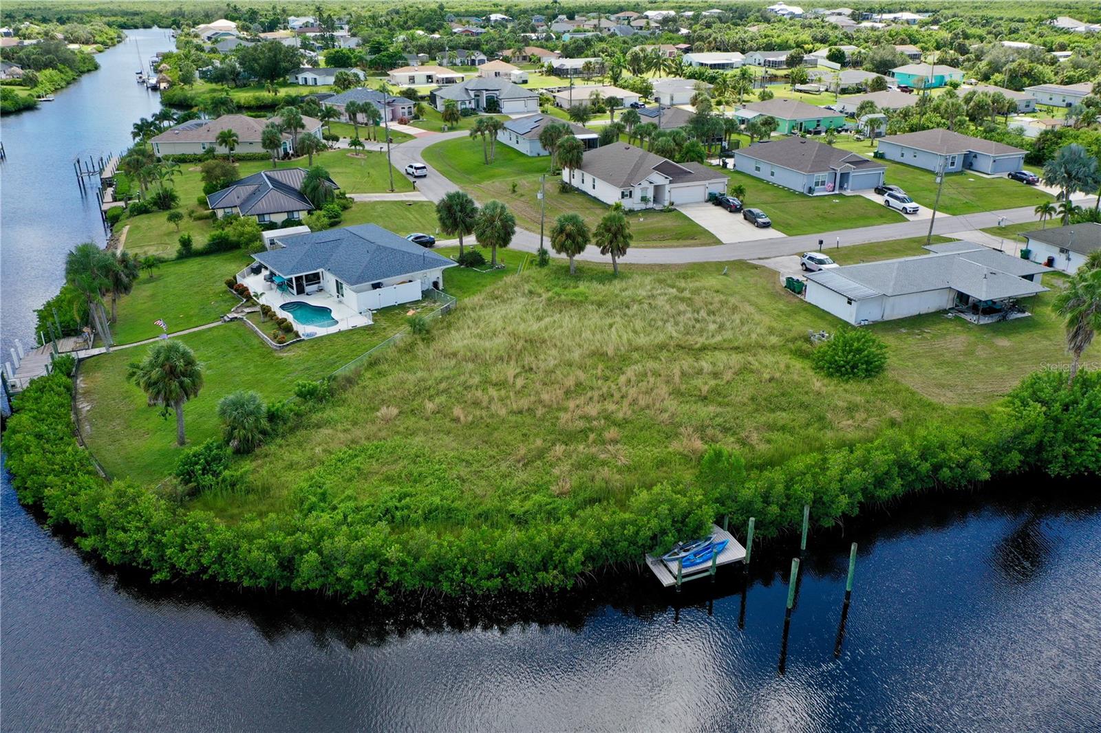 Image 10 of 28 For 18106 Avonsdale Circle