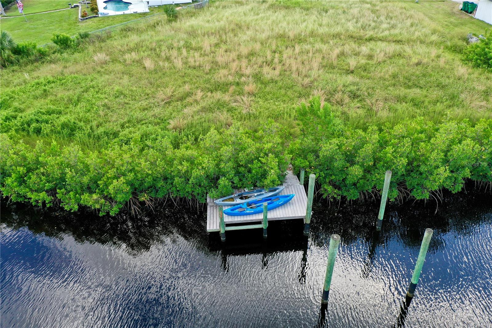 Image 8 of 28 For 18106 Avonsdale Circle