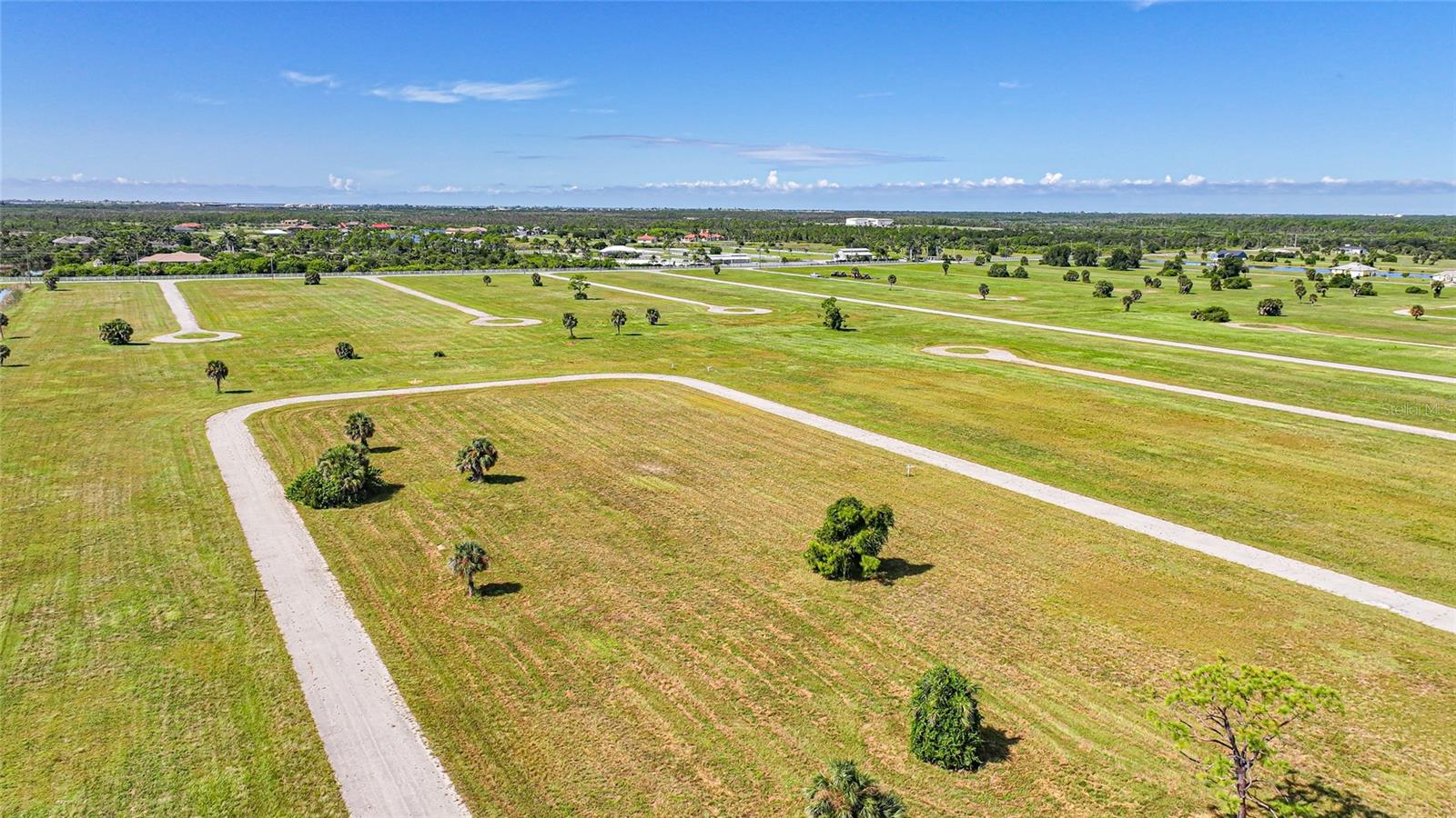 Image 23 of 30 For 37 Willow Road