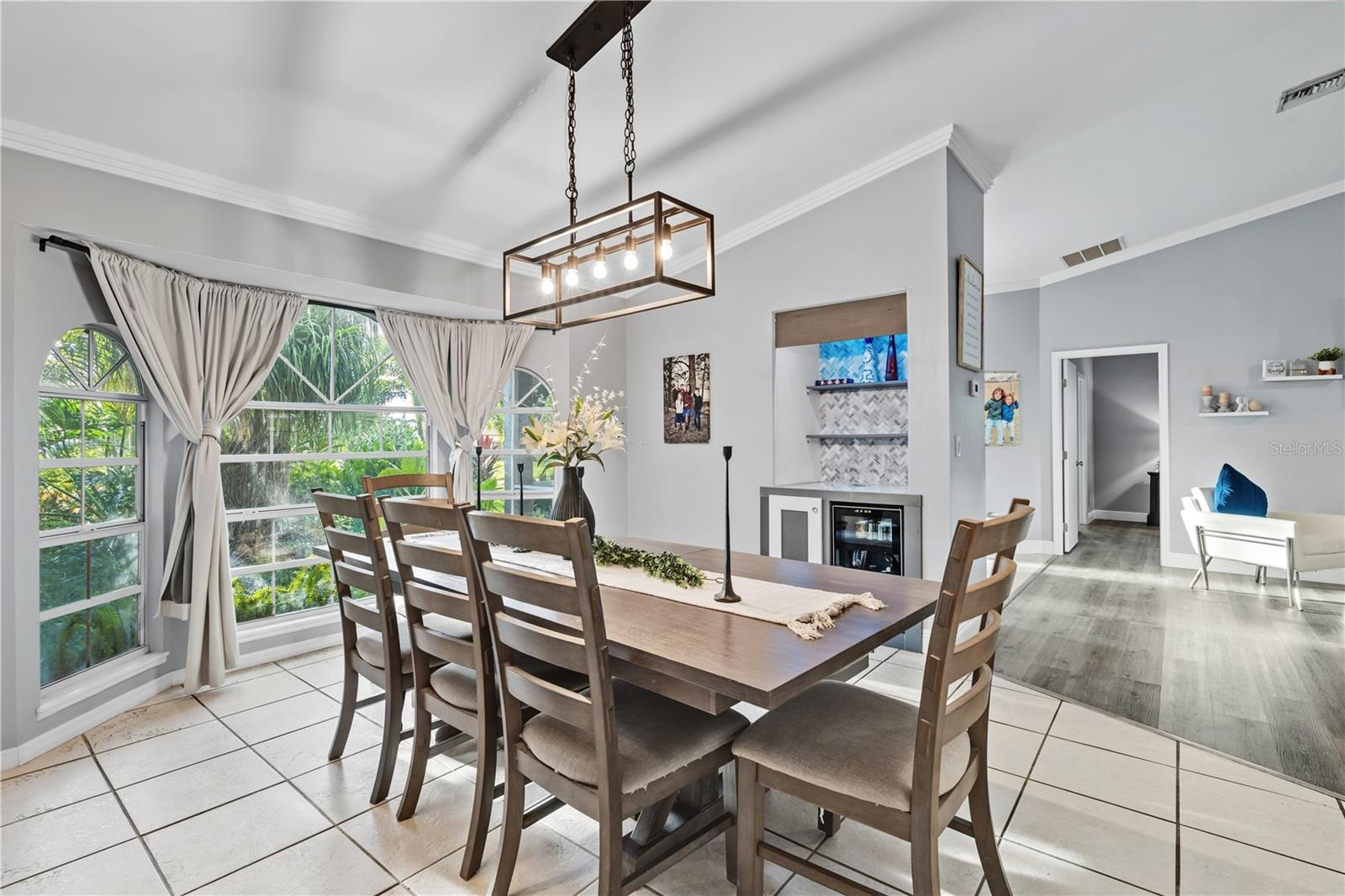 Image 11 of 52 For 1705 15th Avenue
