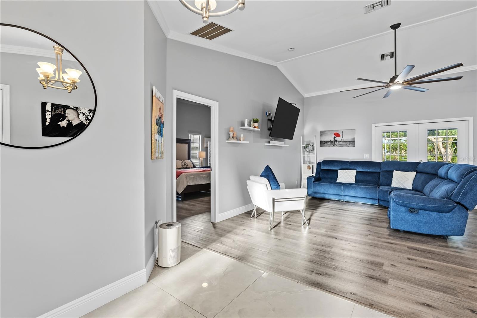 Image 3 of 52 For 1705 15th Avenue