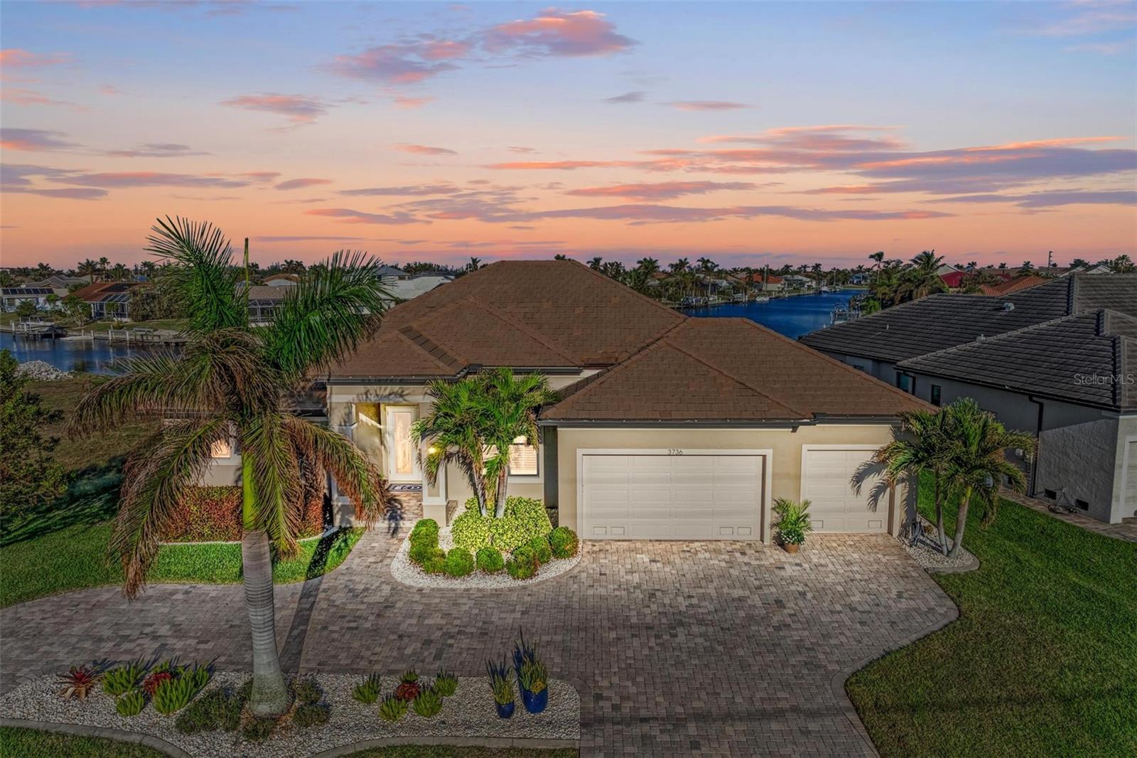 Image 3 of 58 For 3736 Bal Harbor Boulevard