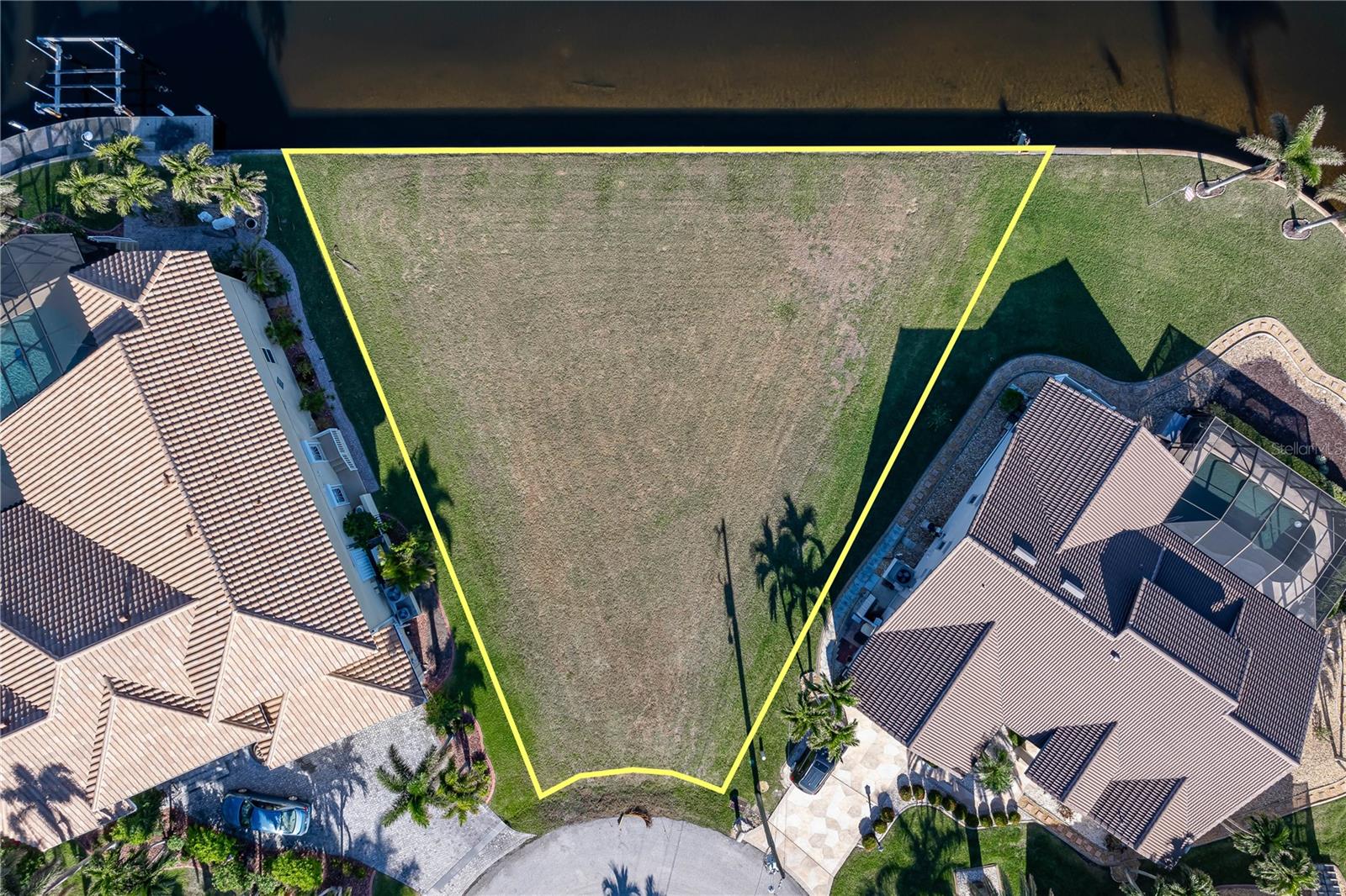Image 5 of 13 For 600 Candia Court