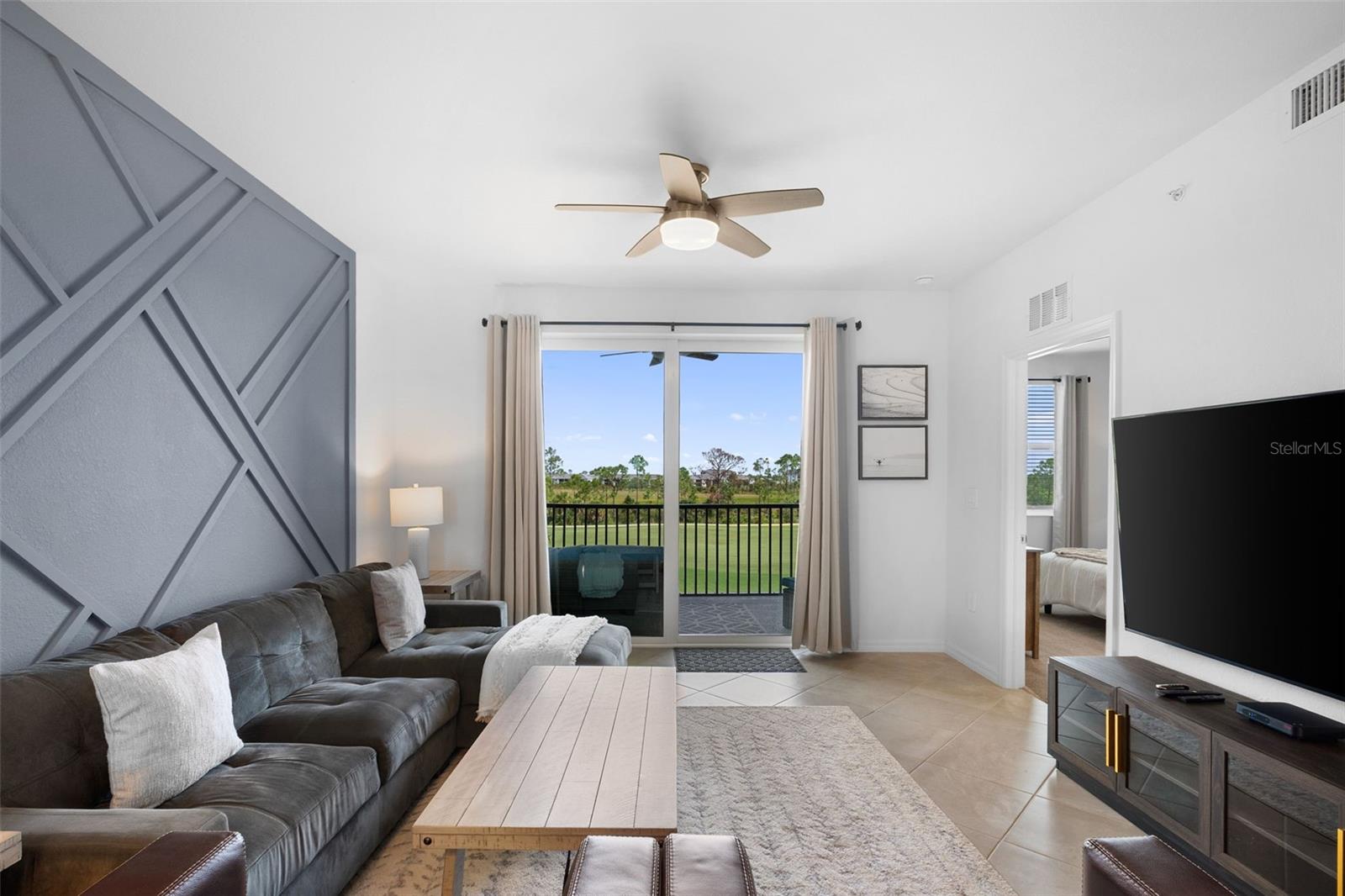 Image 20 of 49 For 12320 Wellen Golf Street 304