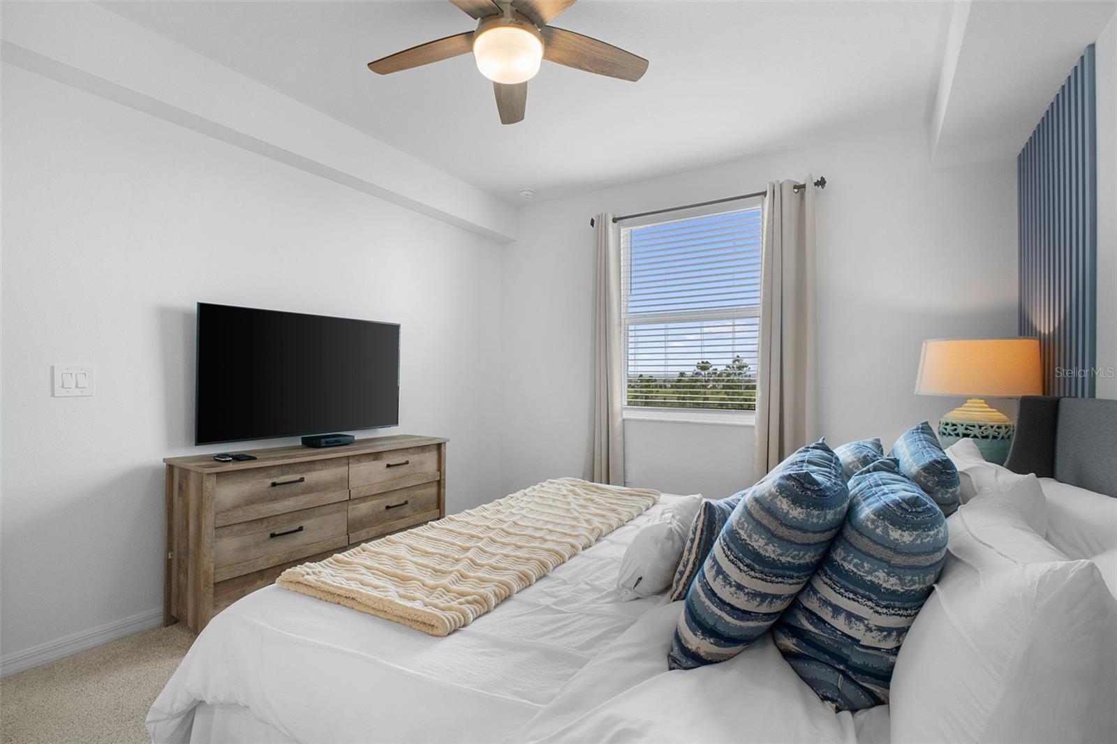 Image 21 of 49 For 12320 Wellen Golf Street 304