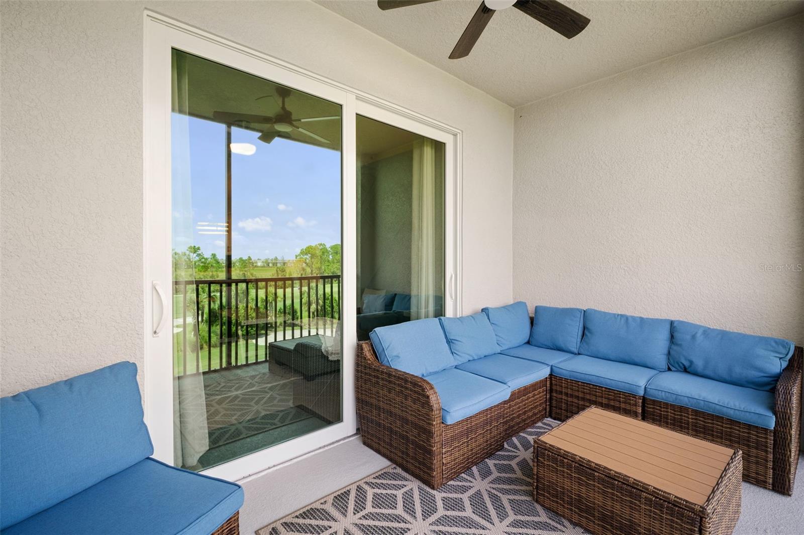 Image 34 of 49 For 12320 Wellen Golf Street 304