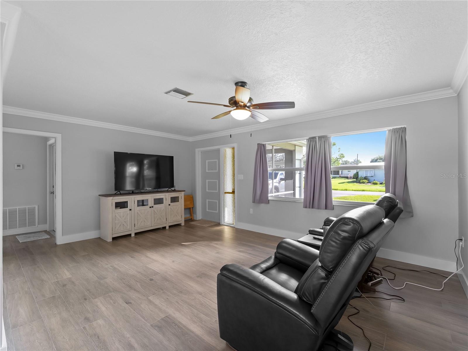 Image 4 of 57 For 3511 Amanda Street