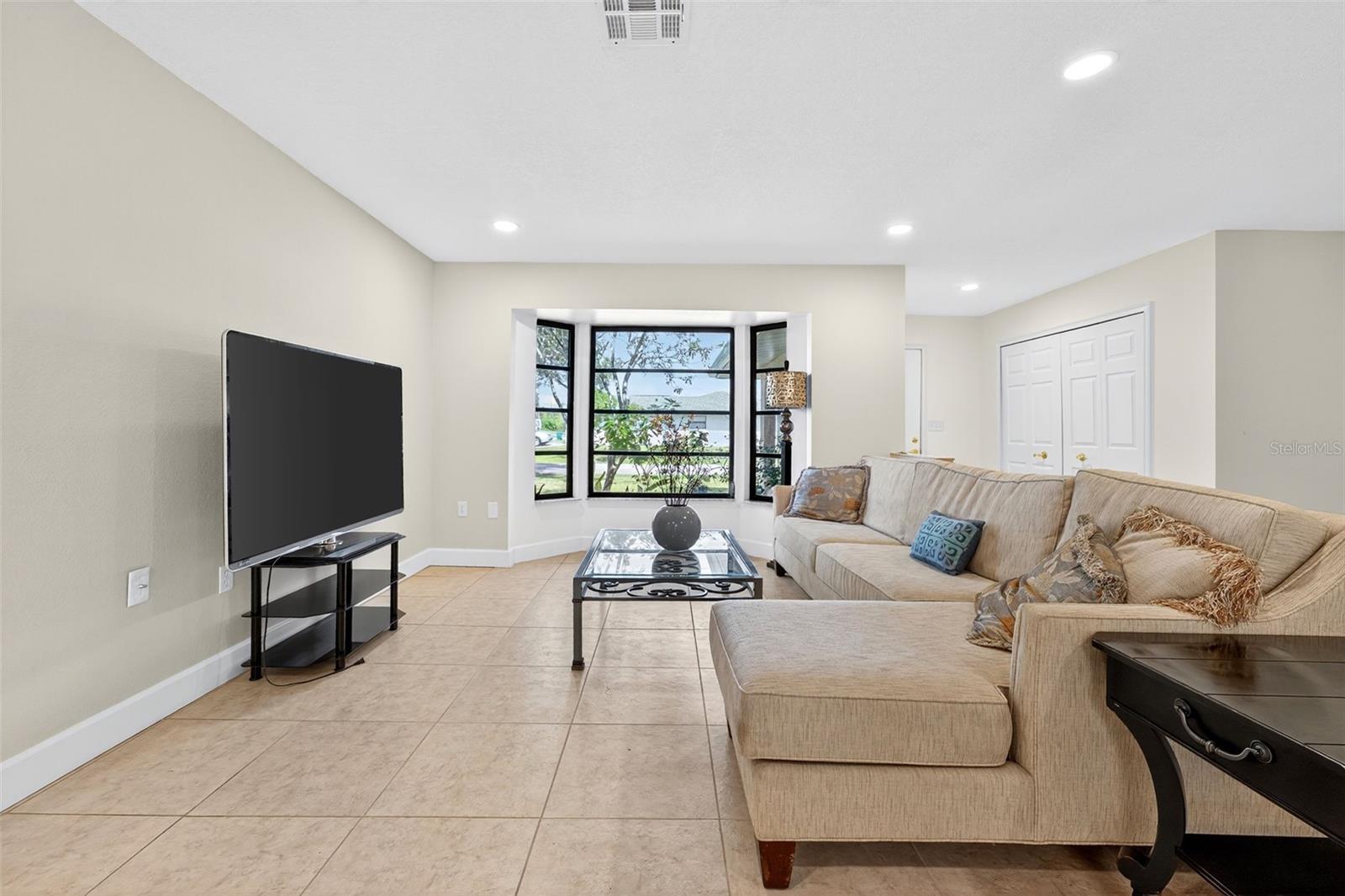 Image 11 of 51 For 23263 Bark Avenue