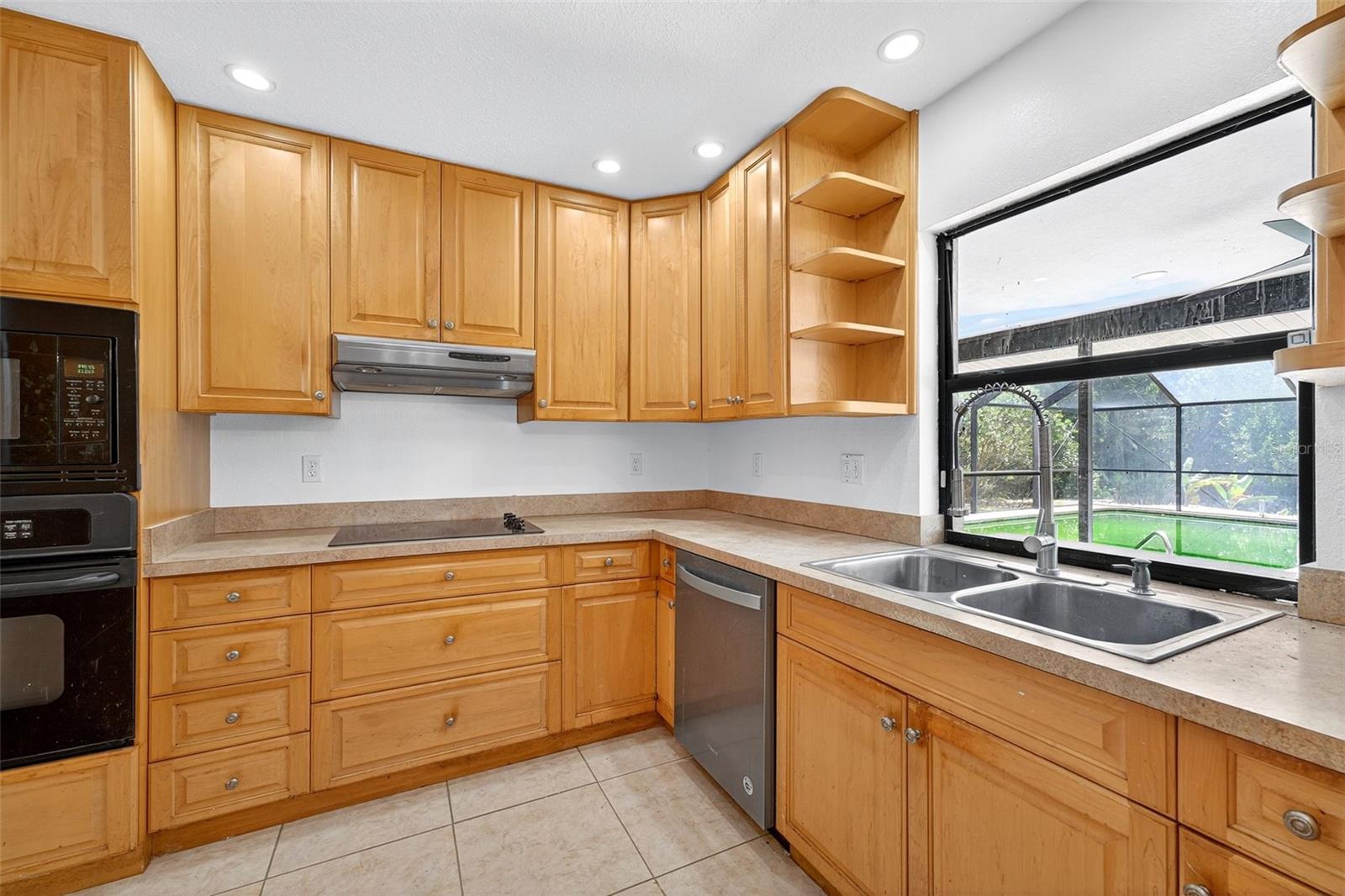 Image 15 of 51 For 23263 Bark Avenue