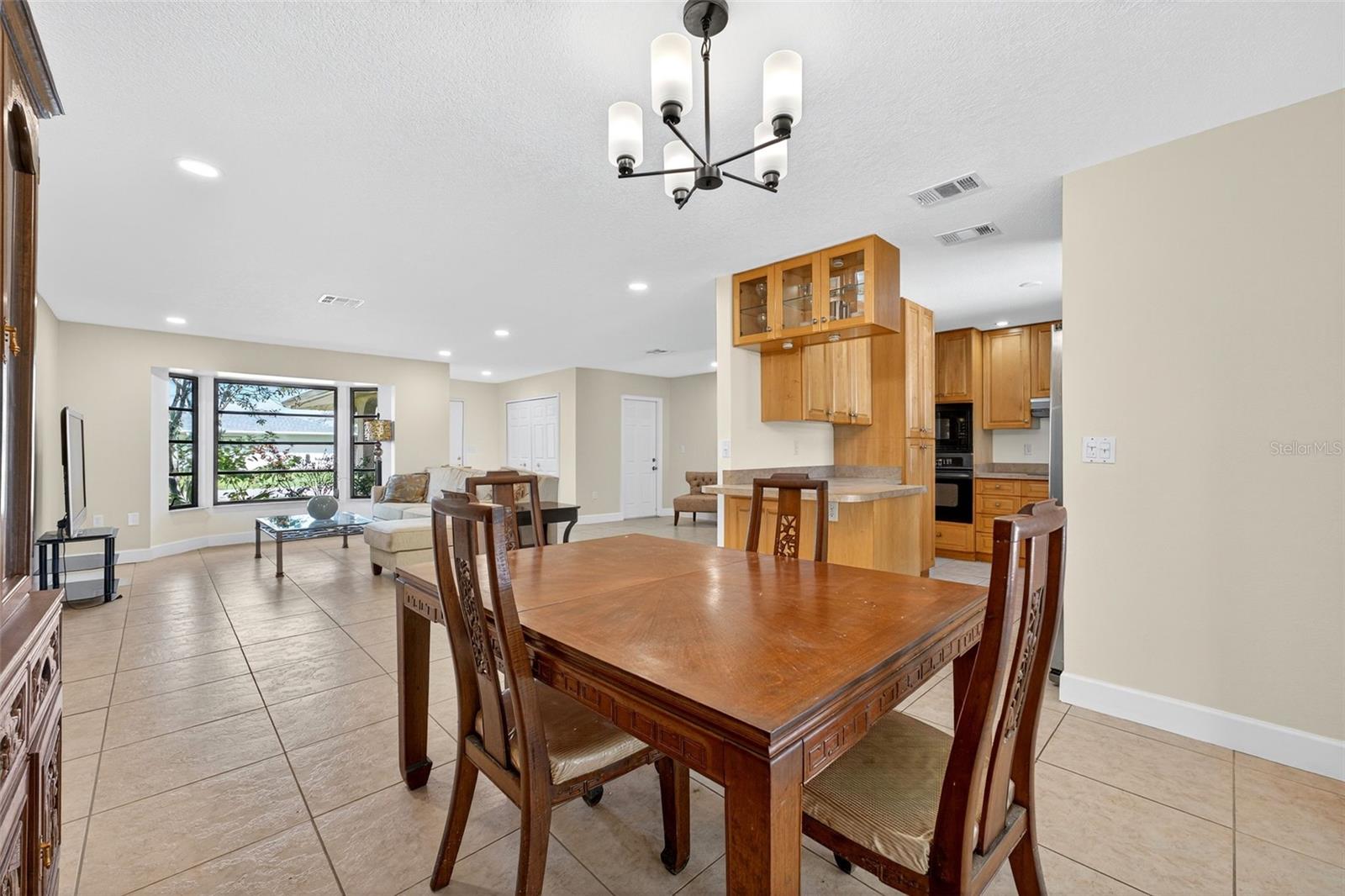 Image 21 of 51 For 23263 Bark Avenue