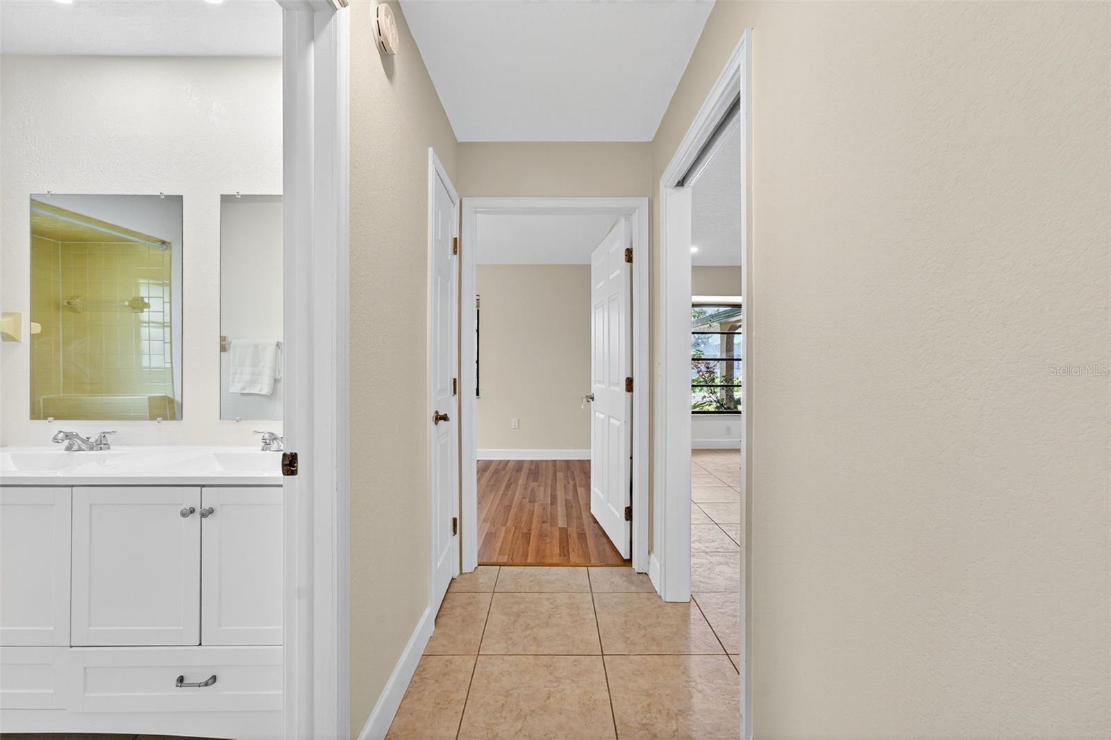 Image 29 of 51 For 23263 Bark Avenue