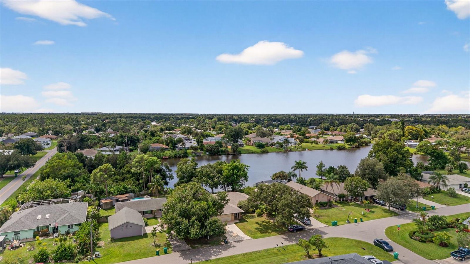 Image 40 of 51 For 23263 Bark Avenue