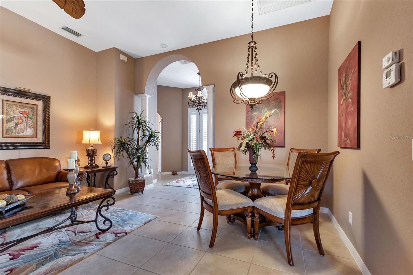 Image 6 of 50 For 24588 Buckingham Way