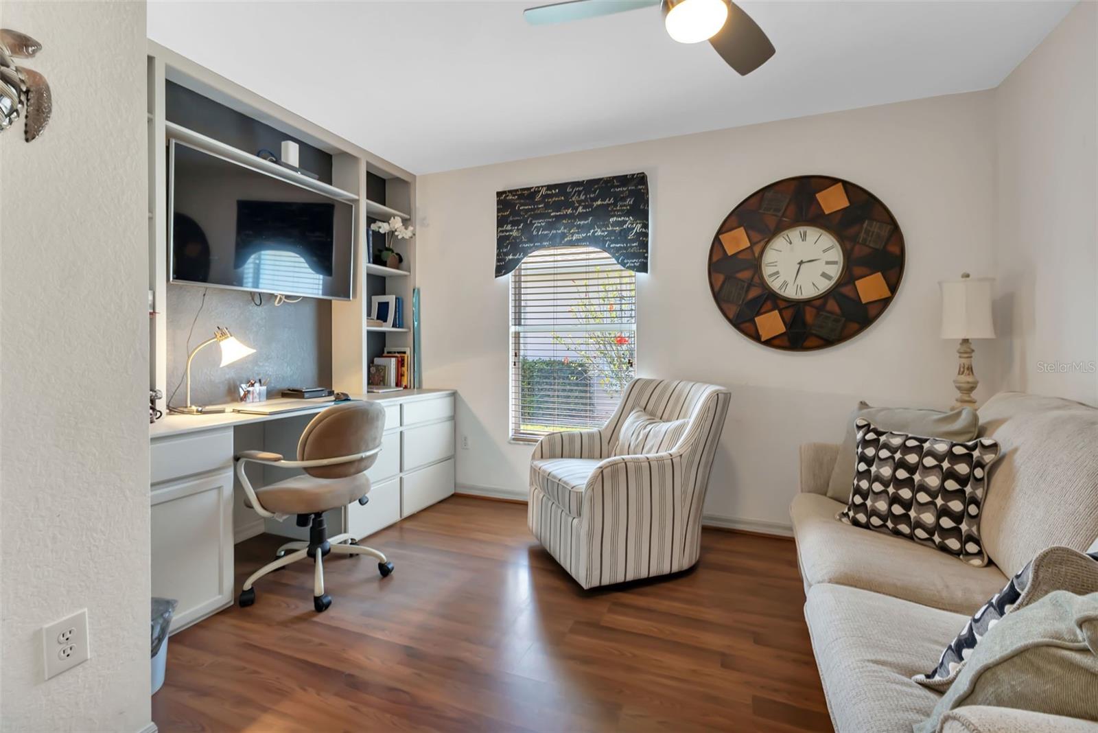 Image 20 of 44 For 24055 Buckingham Way