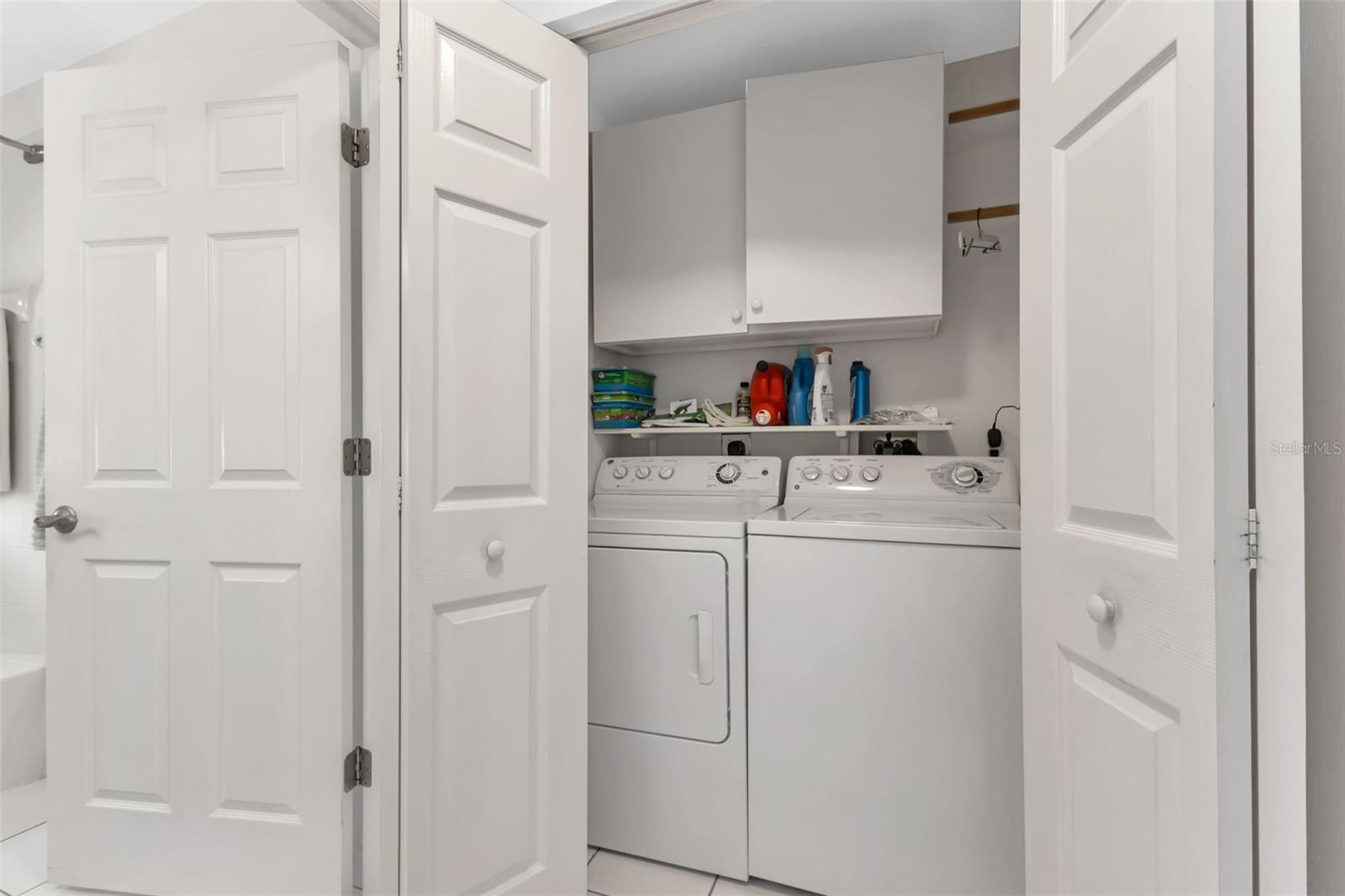 Image 21 of 44 For 24055 Buckingham Way