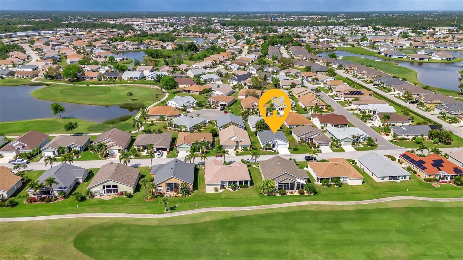 Image 22 of 44 For 24055 Buckingham Way