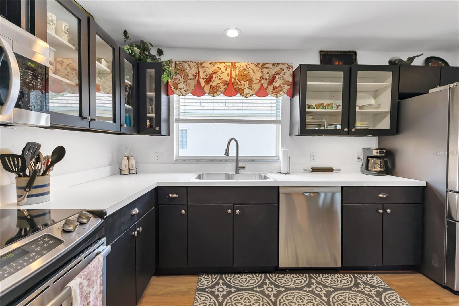 Image 9 of 44 For 24055 Buckingham Way