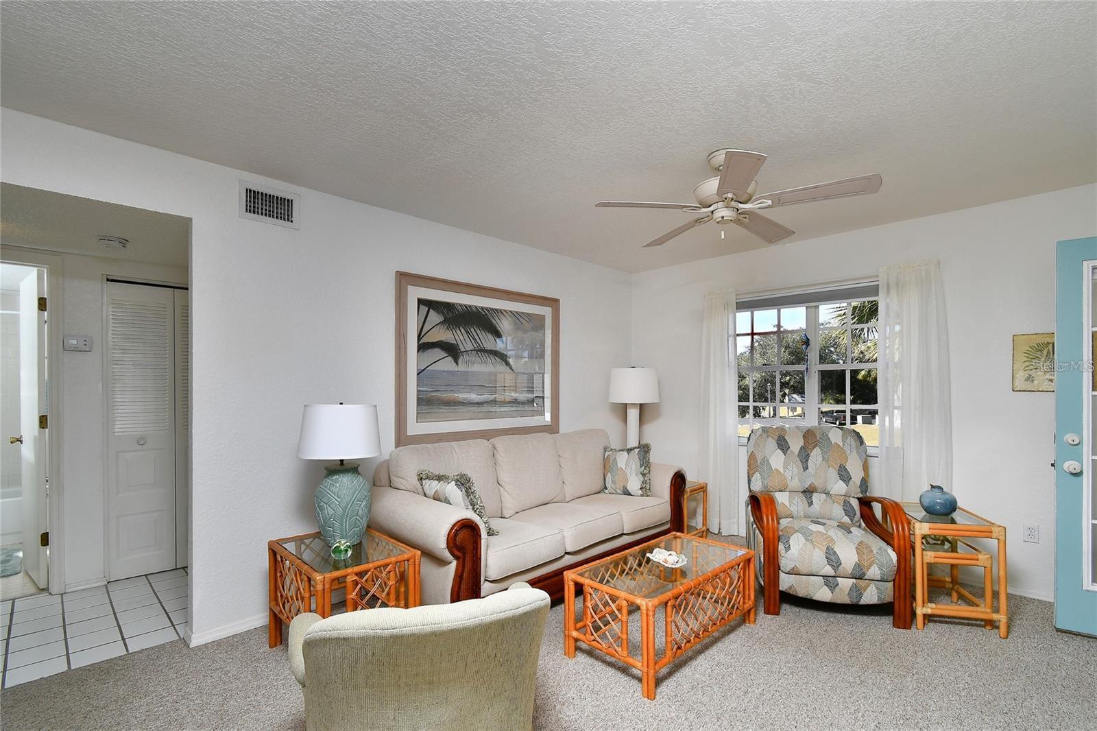 Image 11 of 30 For 1051 Forrest Nelson Boulevard M-203