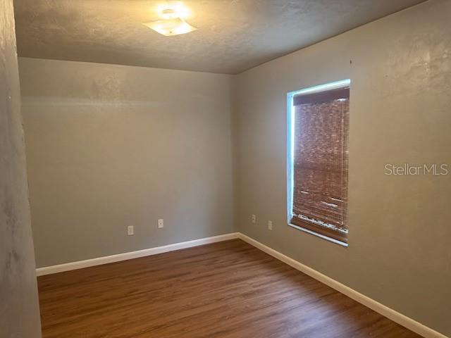 Image 3 of 4 For 6331 Pensacola Avenue