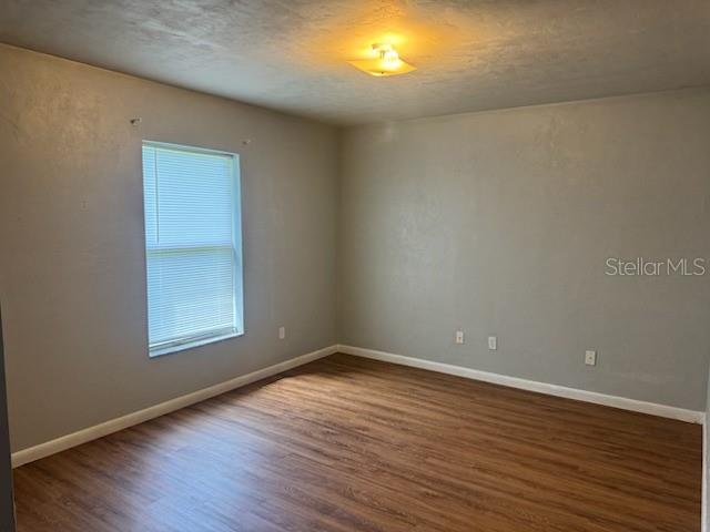 Image 4 of 4 For 6331 Pensacola Avenue