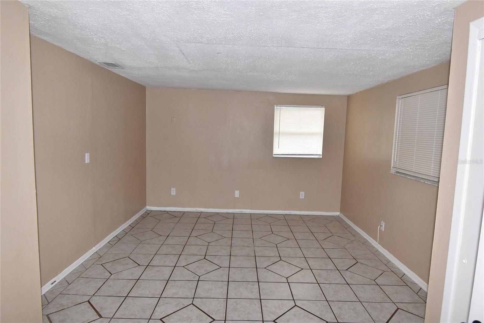 Image 13 of 25 For 7524 Galahad Road
