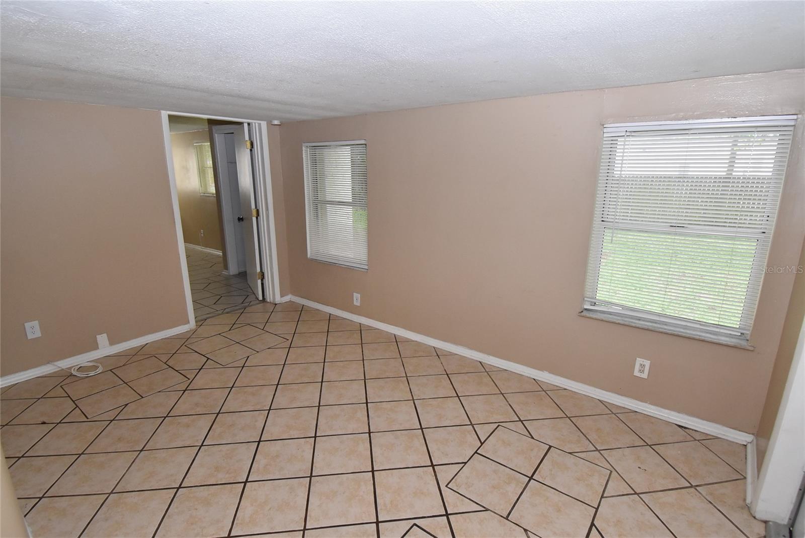 Image 14 of 25 For 7524 Galahad Road