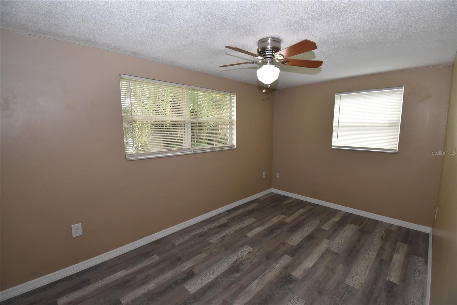 Image 19 of 25 For 7524 Galahad Road